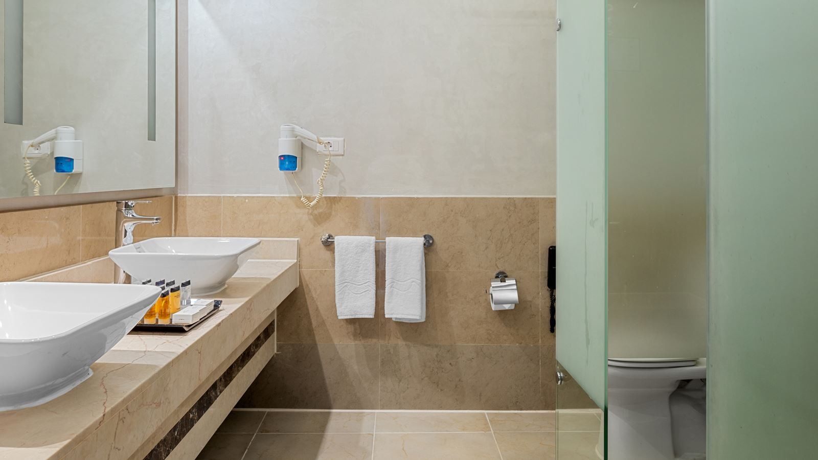 rooms-family-bungalow-sliding-door-pool-view