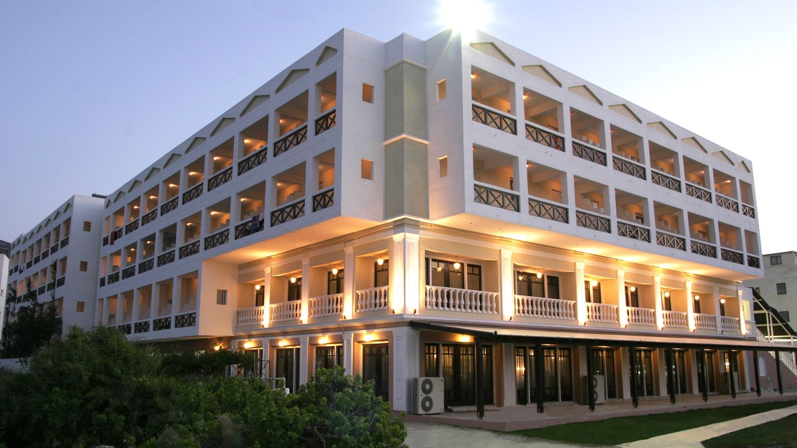 general-main-building